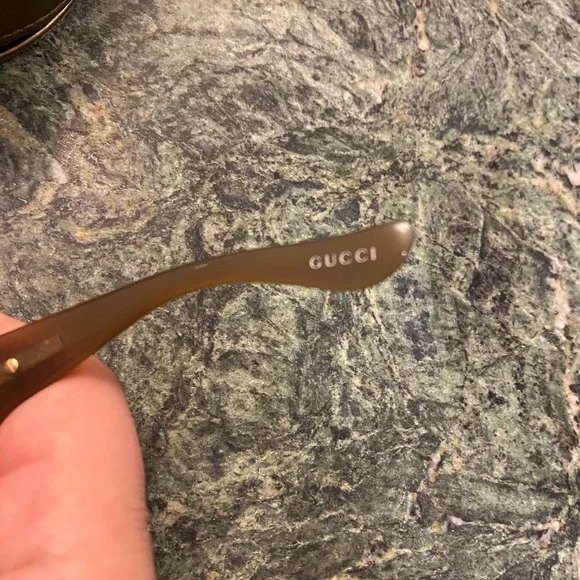 Gucci Wrap Around GG Shield Blade Sunglasses display picture 3